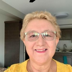 Meet your Posher, Bernice